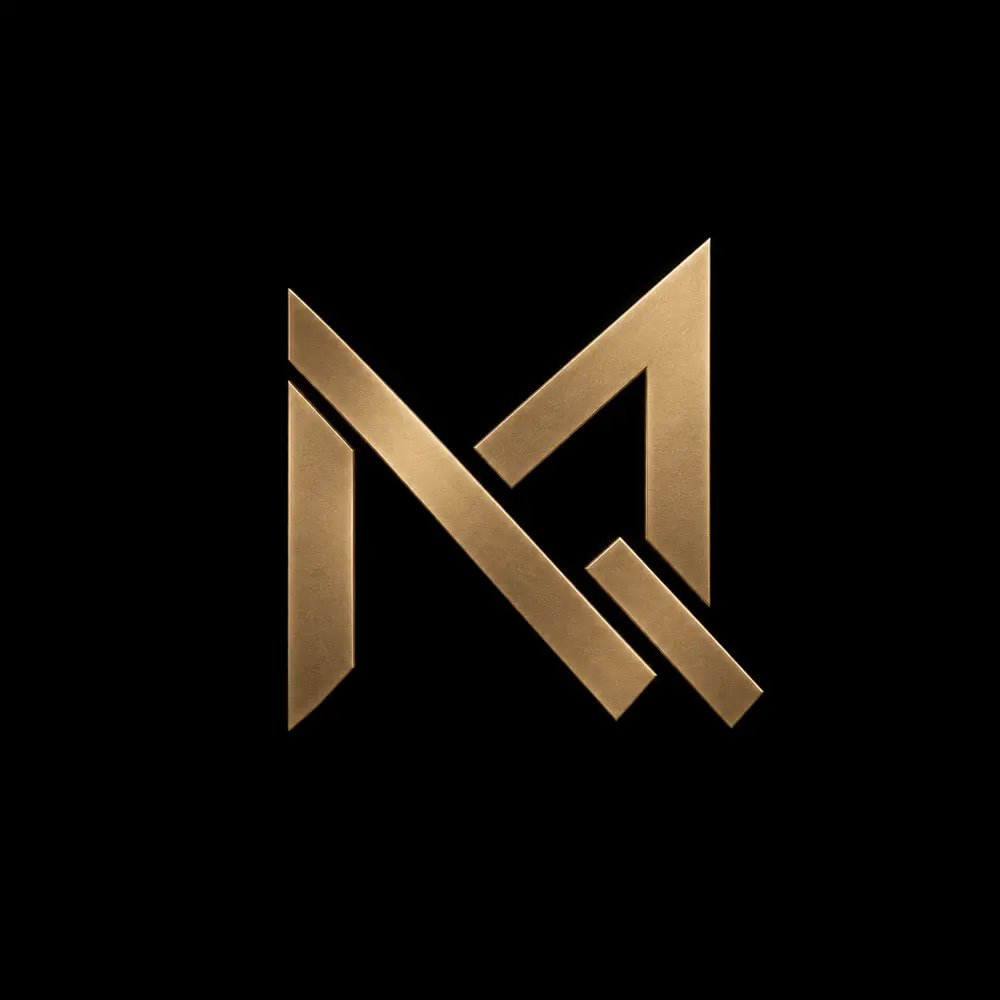 Bronzefarbenes MUUTHANIQ-Monogramm